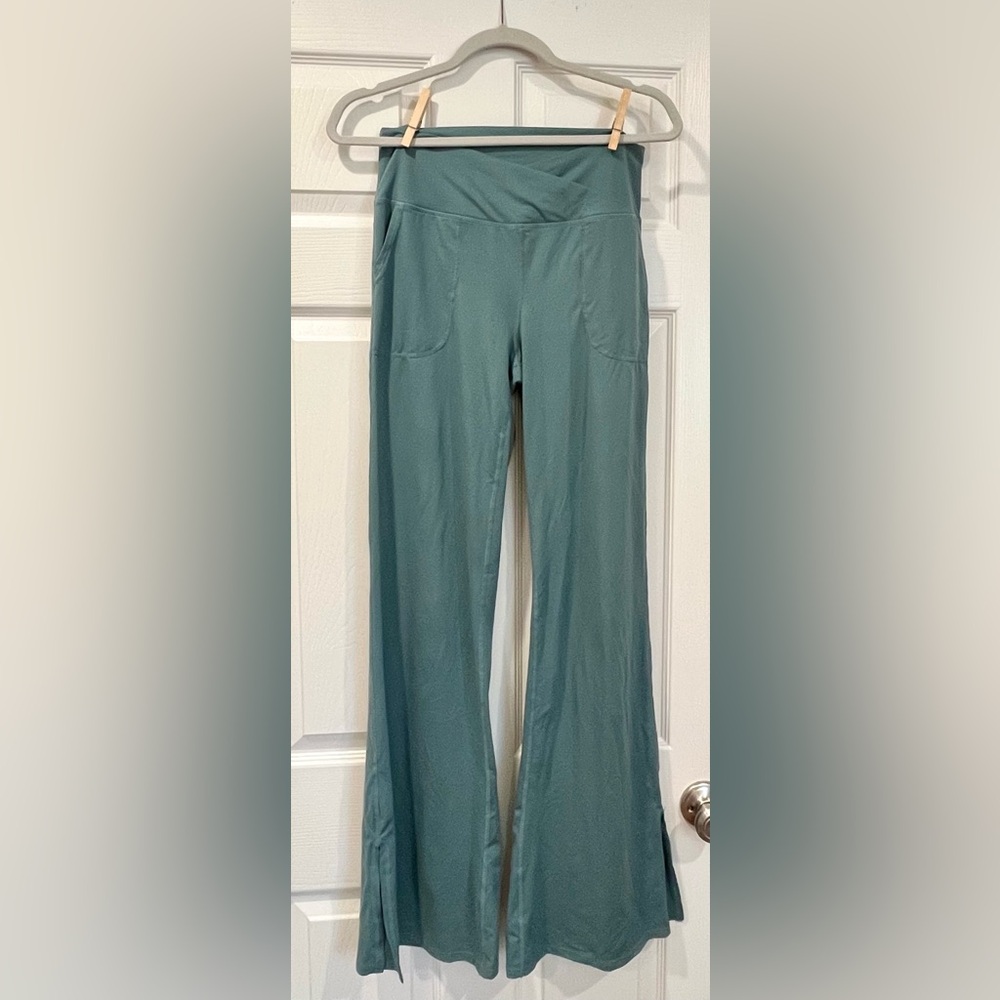 Sage green yoga pants
